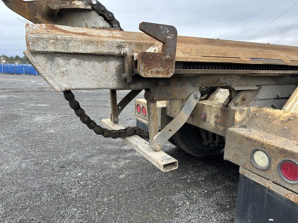 2003 Autocar Xpeditor Roll Off Truck