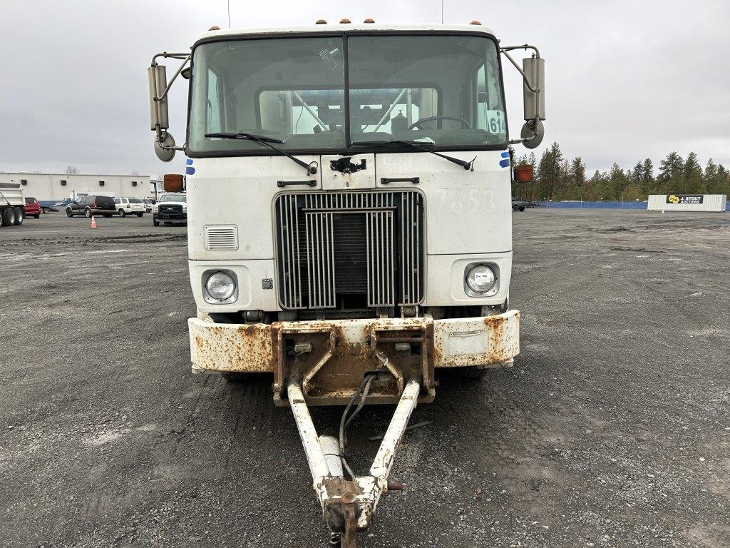 2003 Autocar Xpeditor Roll Off Truck