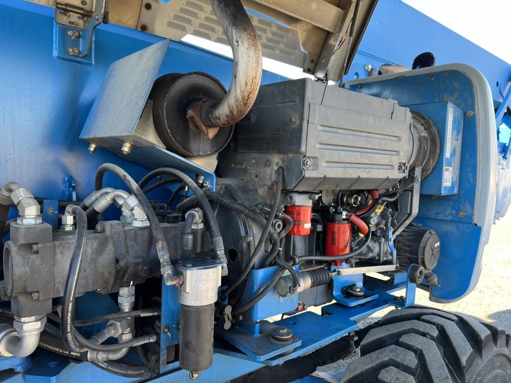 2008 Genie Z-135/70 4x4 Articulating Boom Lift
