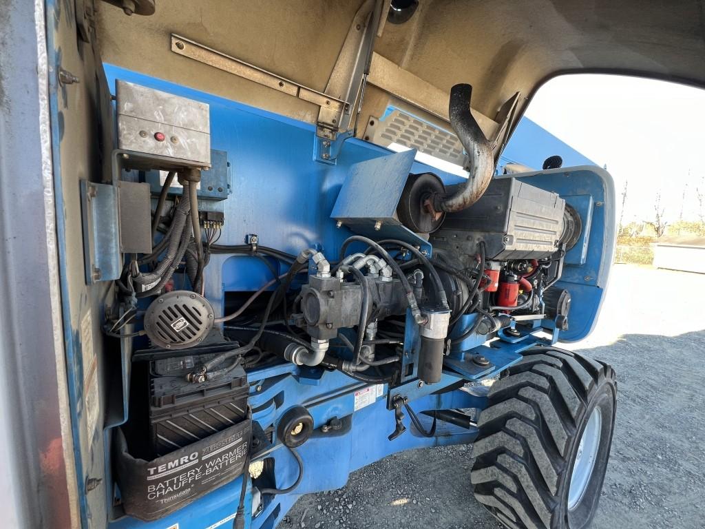 2008 Genie Z-135/70 4x4 Articulating Boom Lift
