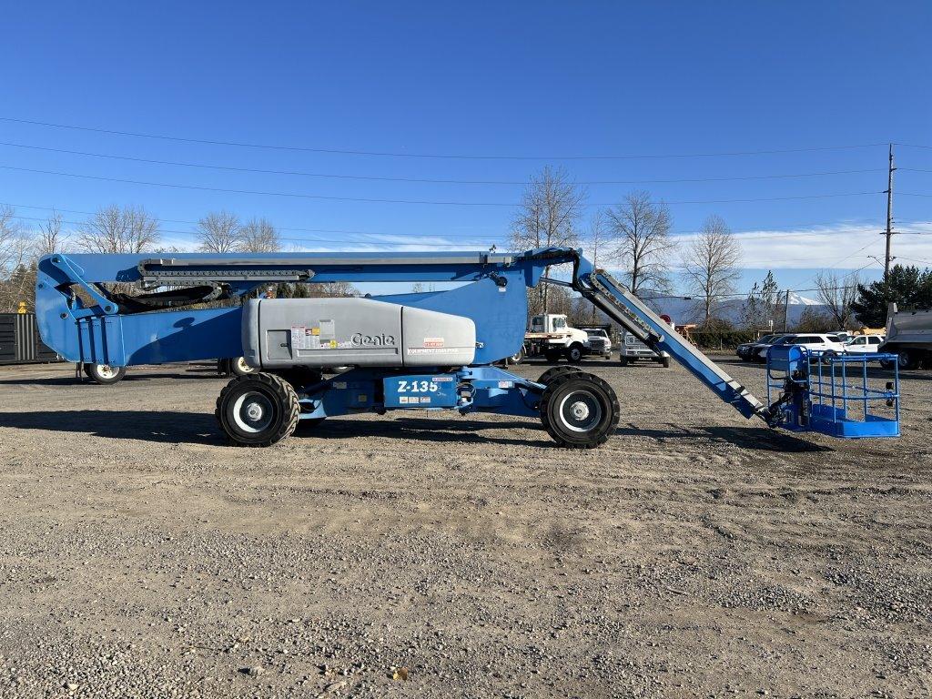 2008 Genie Z-135/70 4x4 Articulating Boom Lift
