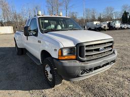 2001 Ford F350 SD Extended Cab 4X4 Dually Pickup
