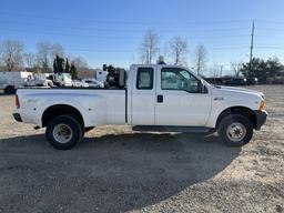 2001 Ford F350 SD Extended Cab 4X4 Dually Pickup