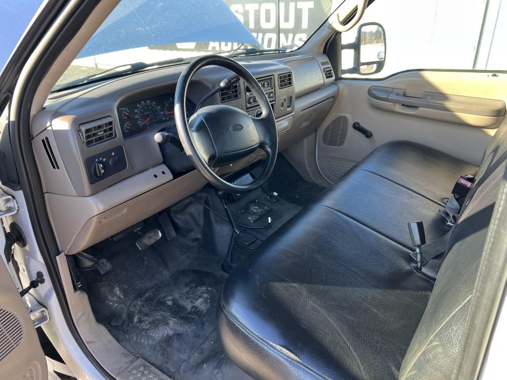 2001 Ford F350 SD Extended Cab 4X4 Dually Pickup