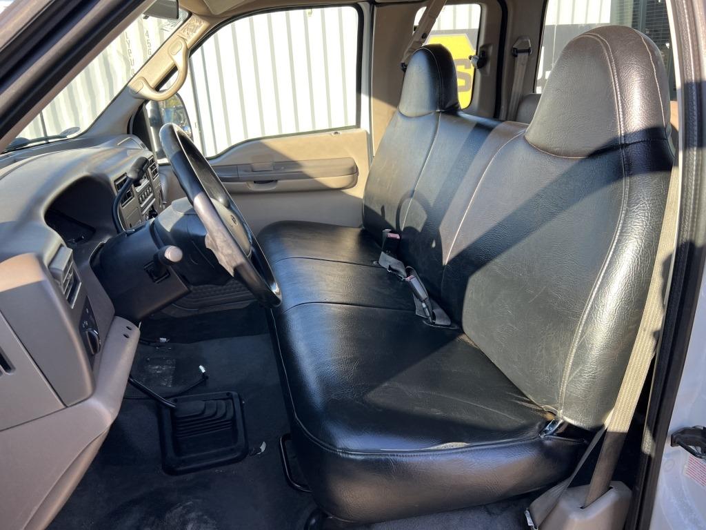 2001 Ford F350 SD Extended Cab 4X4 Dually Pickup