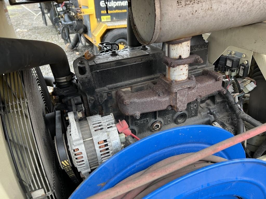 2003 Ingersoll Rand P185WIR Towable Air Compressor