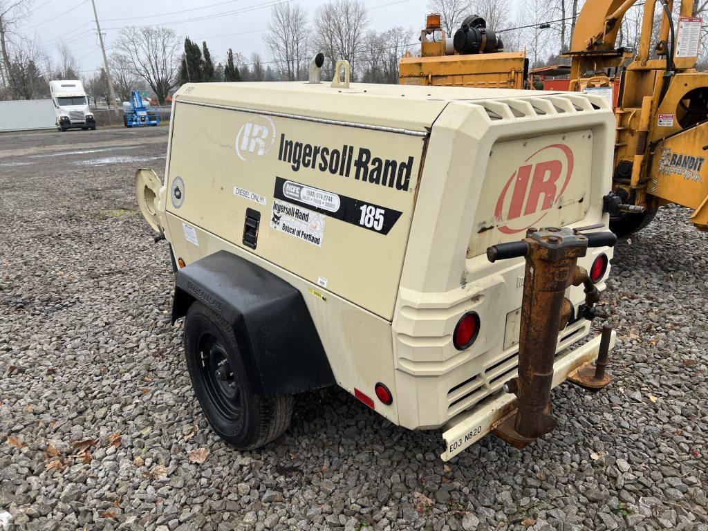 2003 Ingersoll Rand P185WIR Towable Air Compressor