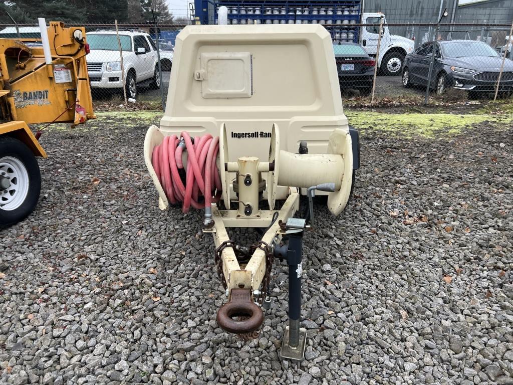 2003 Ingersoll Rand P185WIR Towable Air Compressor