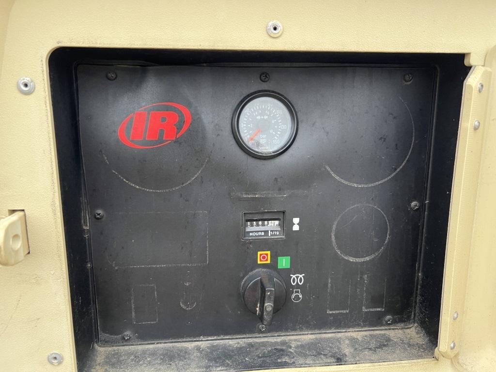 2003 Ingersoll Rand P185WIR Towable Air Compressor