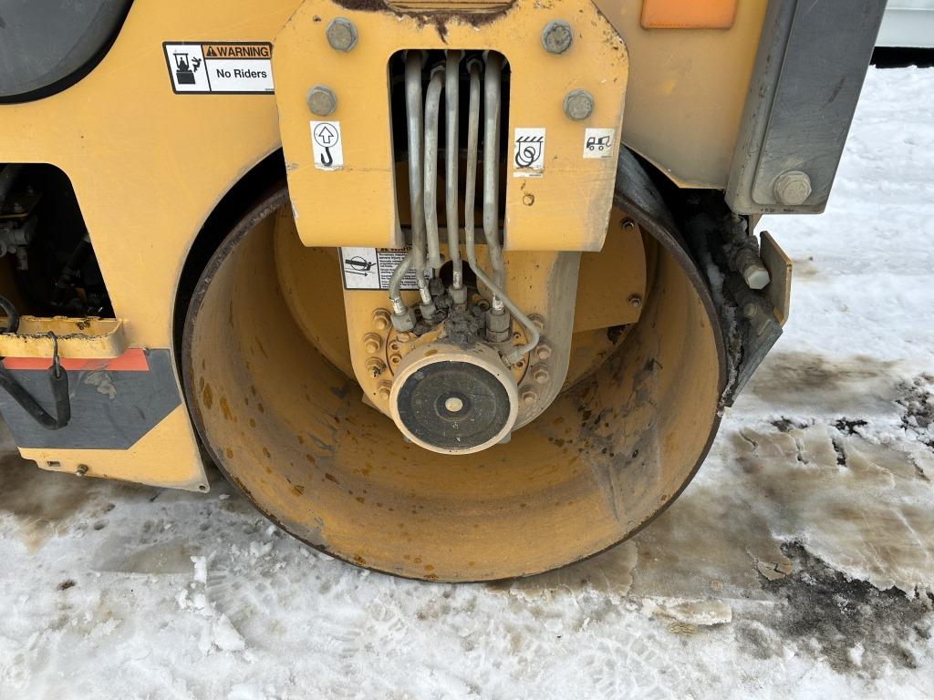 2018 Volvo DD30B Tandem Vibratory Roller