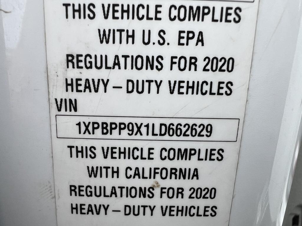 2020 Peterbilt 579 Tri-Axle Truck Tractor