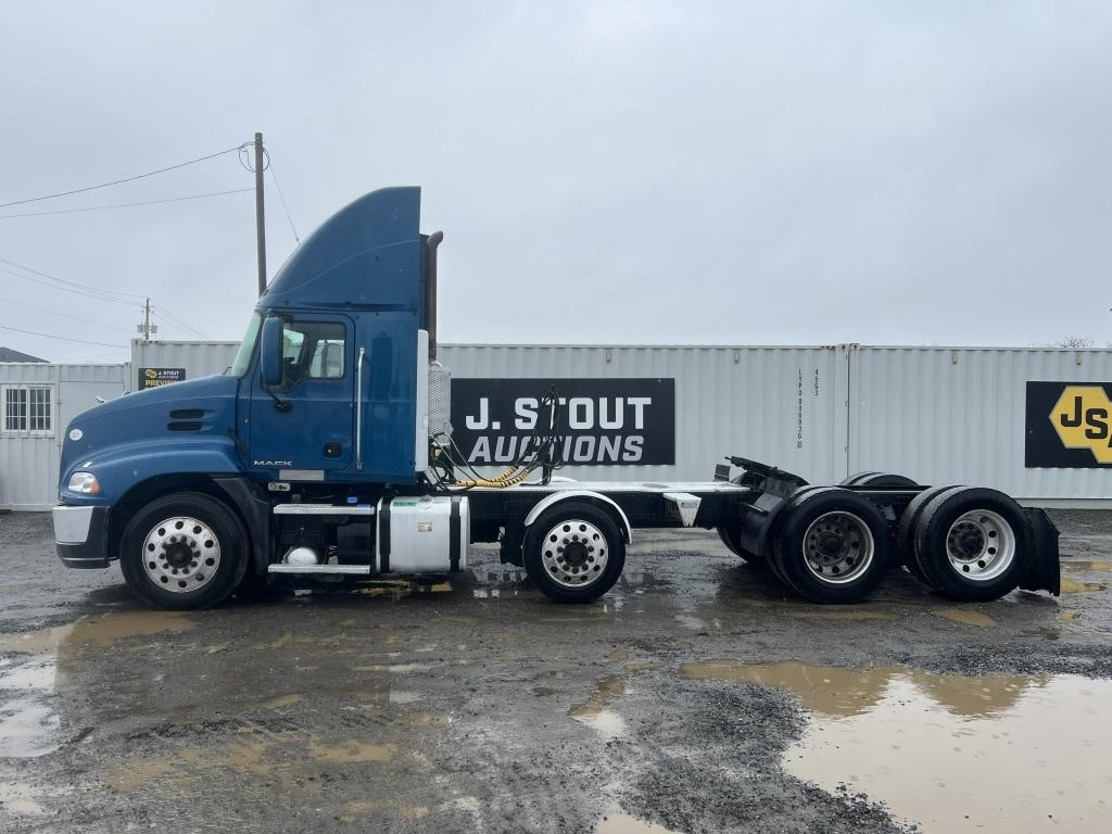 2014 Mack CXU613 Tri-Axle Truck Tractor