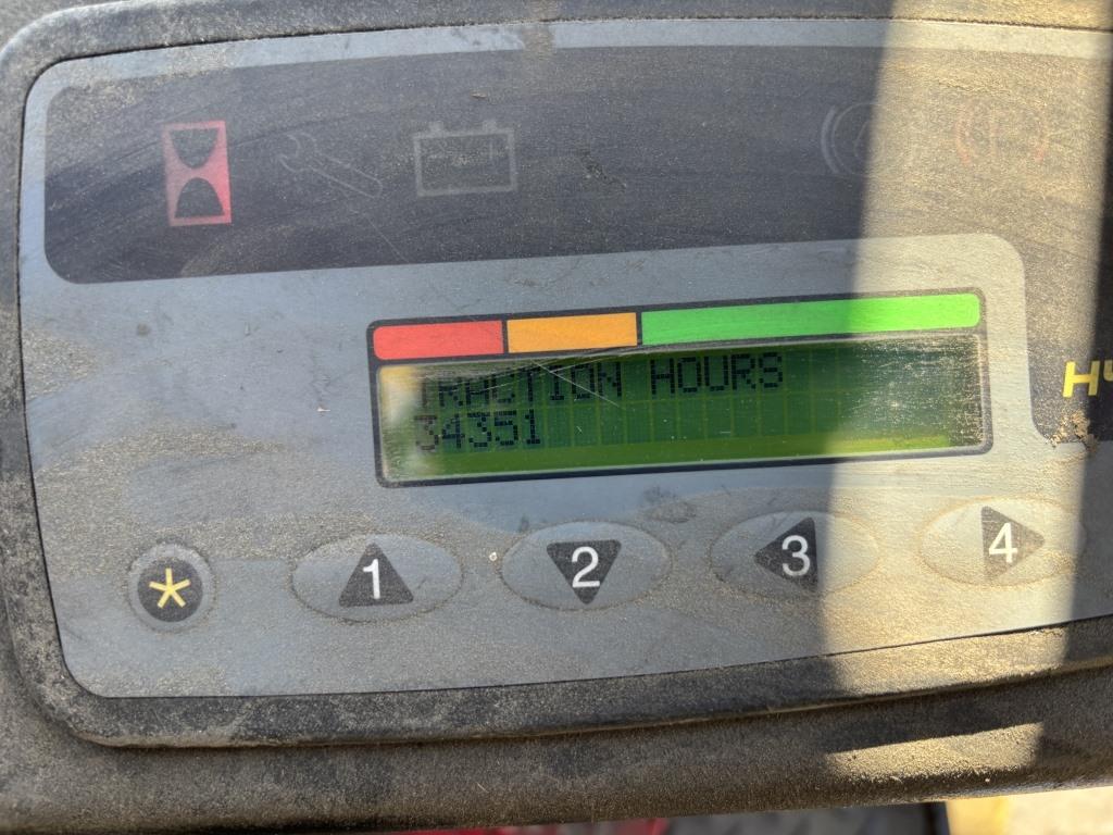 Hyster E55Z-33 Forklift