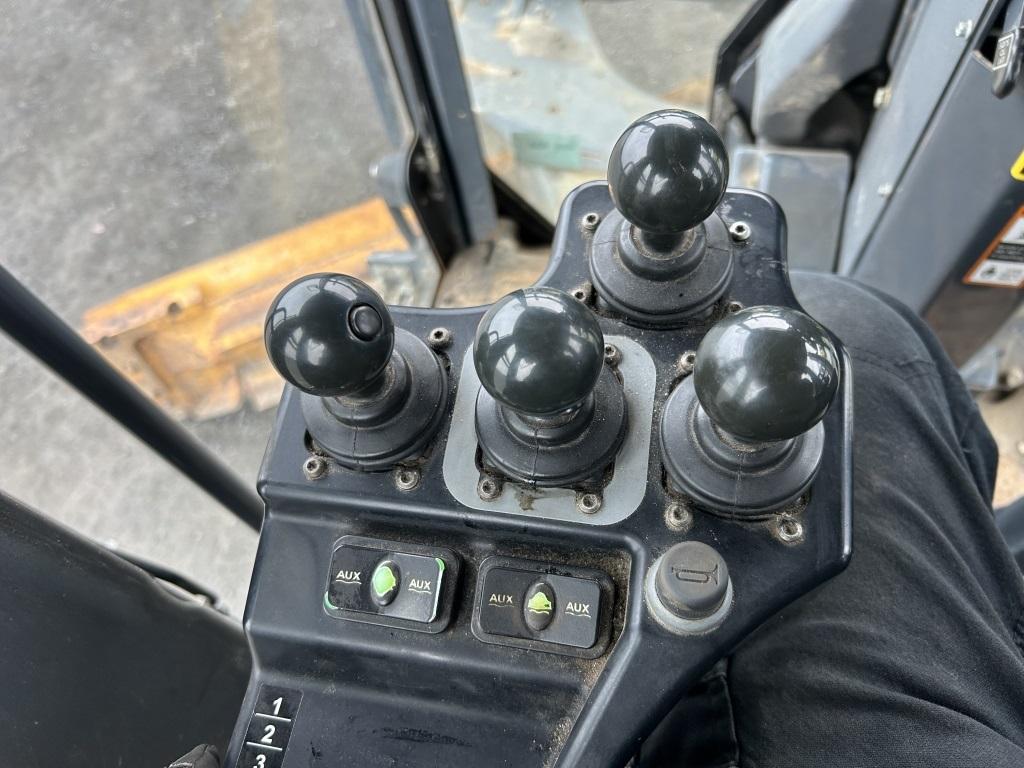 2013 John Deere 770GP 4WD Motor Grader