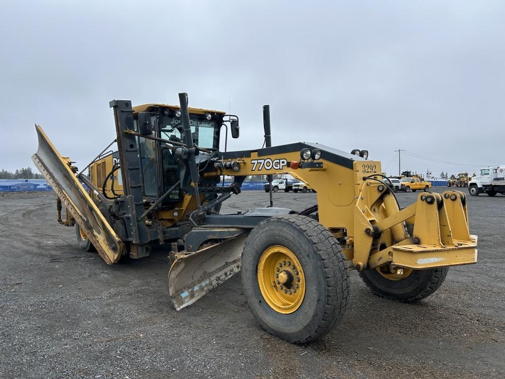2013 John Deere 770GP 4WD Motor Grader