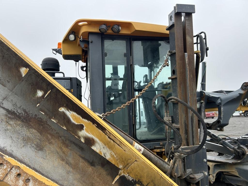 2013 John Deere 770GP 4WD Motor Grader