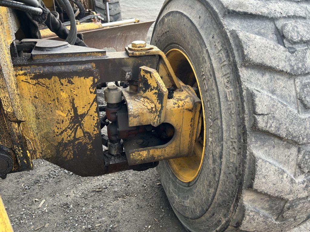 1990 Puckett Bros 510D Motor Grader