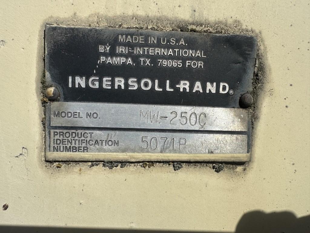 Ingersoll Rand MW-250C Pavement Milling Machine