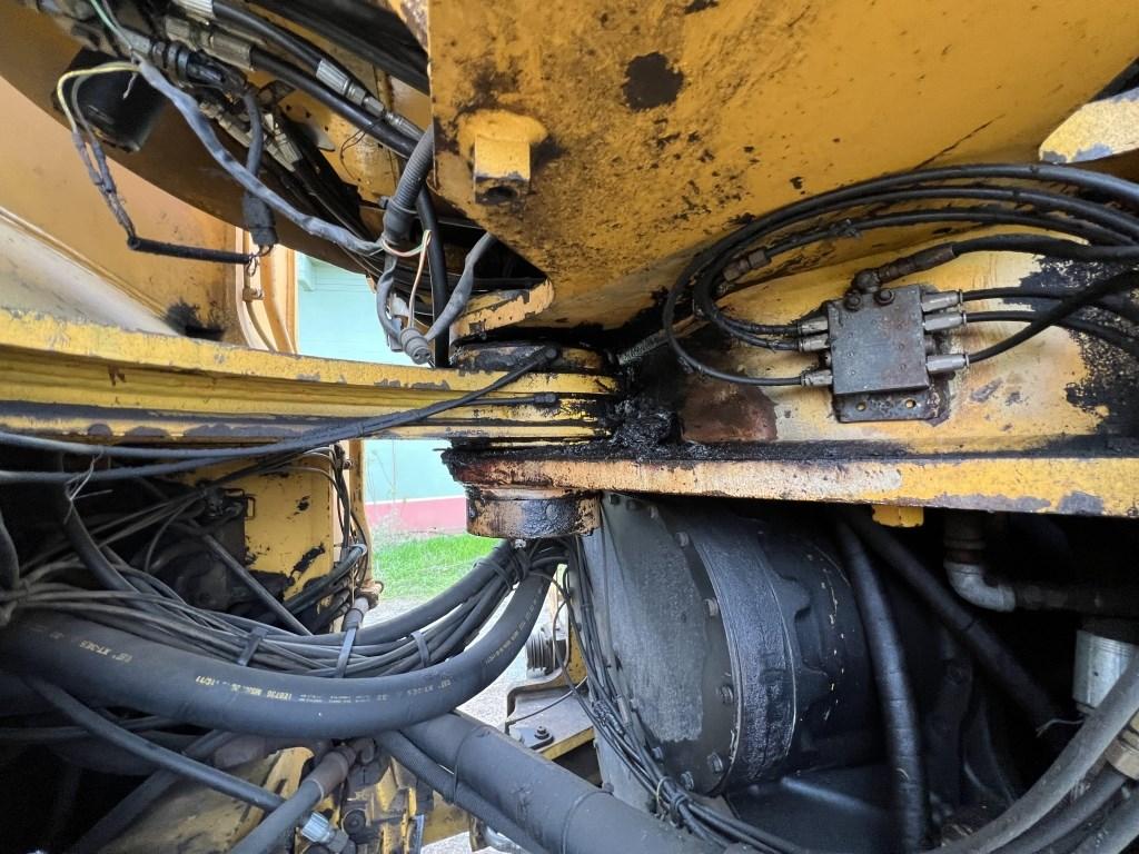 1998 Volvo L330C Wheel Loader