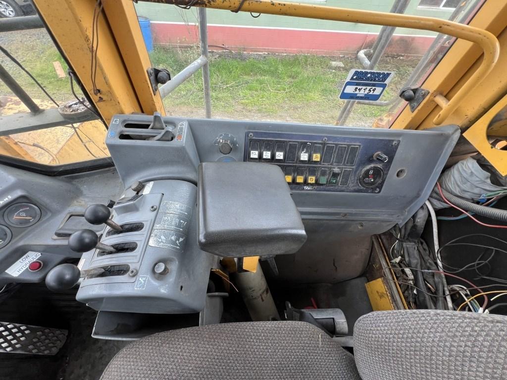 1998 Volvo L330C Wheel Loader