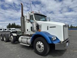 2007 Kenworth T800 Tri-Axle Truck Tractor