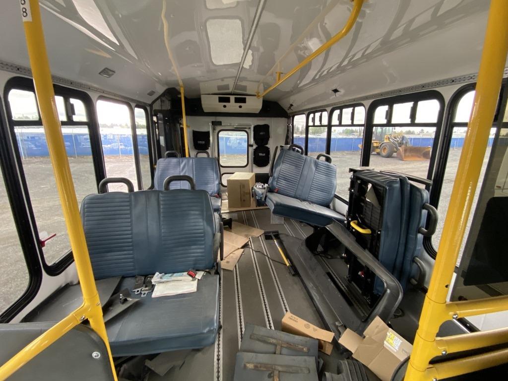 2011 Chevrolet Express Paratransit Bus