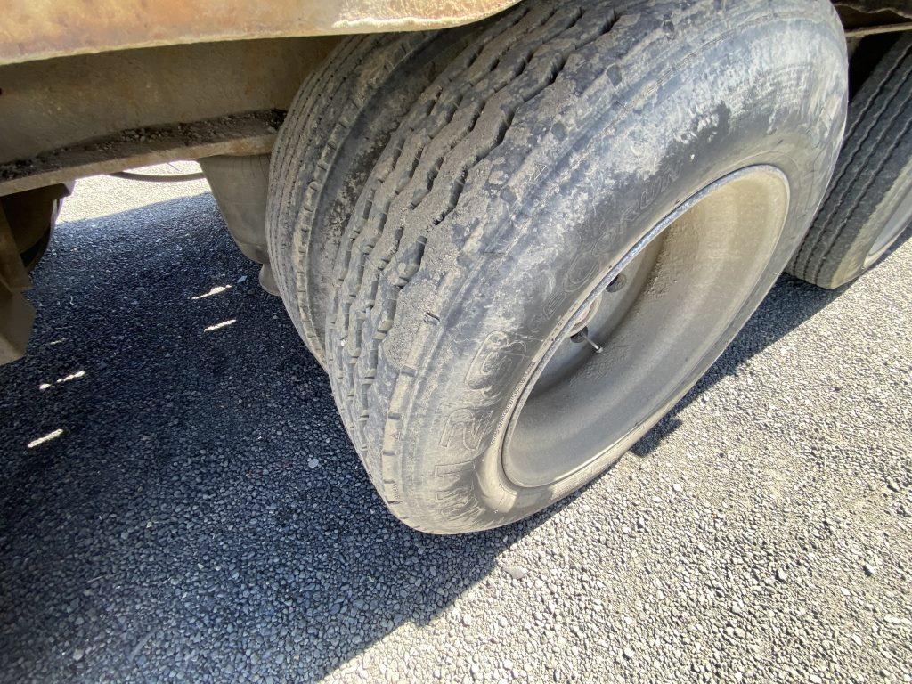 1991 Trail King Tri-Axle 48' Lowboy Trailer