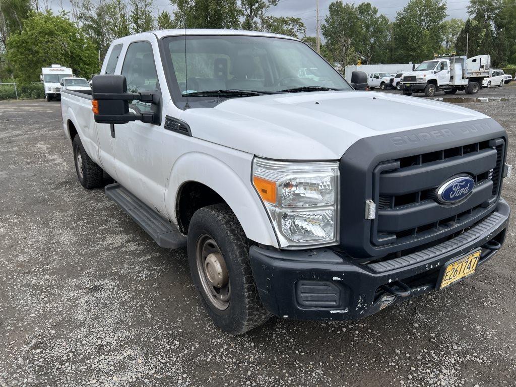 2015 Ford F250 SD Extra Cab Pickup