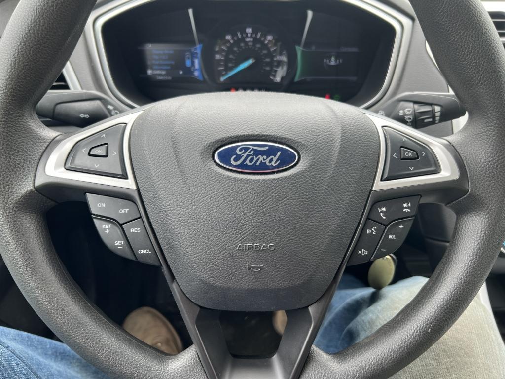 2014 Ford Fusion Hybrid Sedan