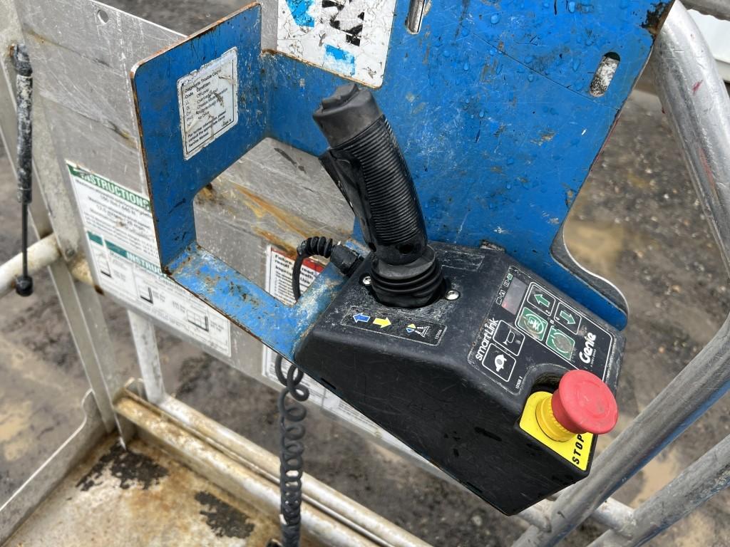 2012 Genie GR-20 Vertical Mast Lift
