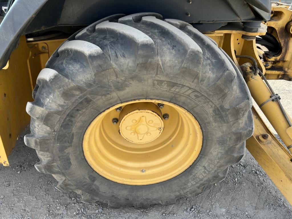 2007 John Deere 410J Loader Backhoe