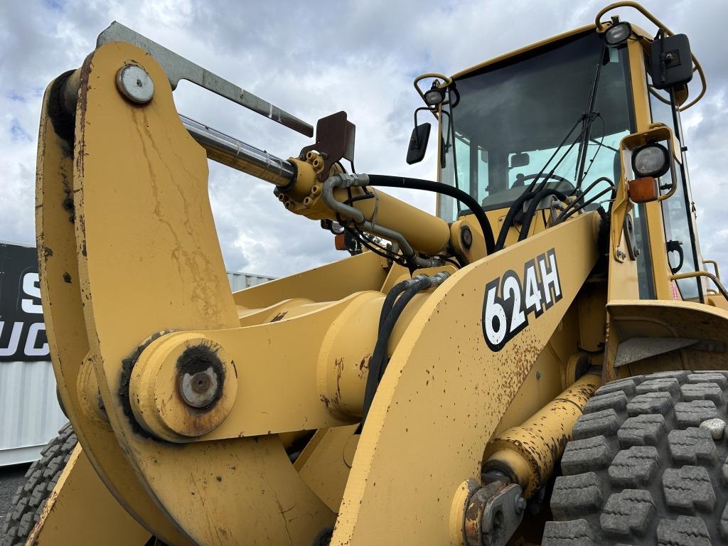 1998 John Deere 624H Wheel Loader