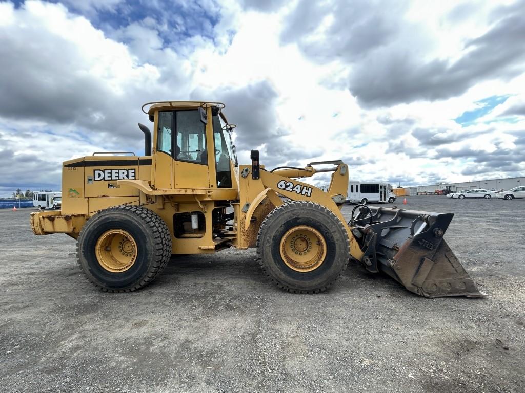 1998 John Deere 624H Wheel Loader