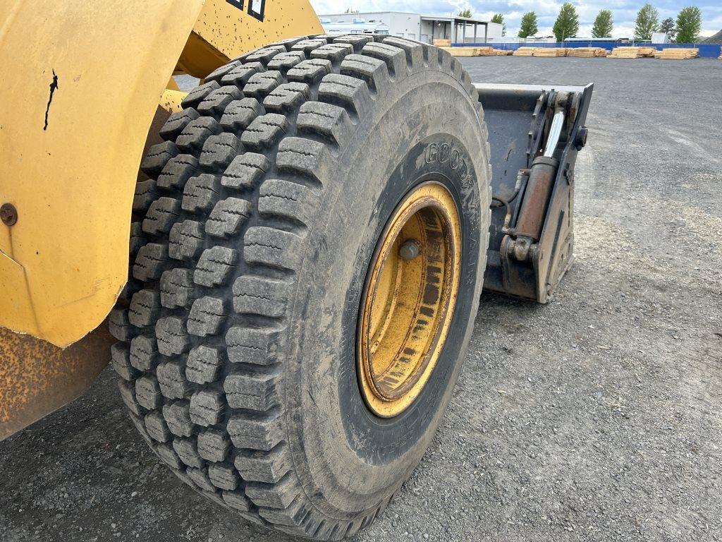 1998 John Deere 624H Wheel Loader