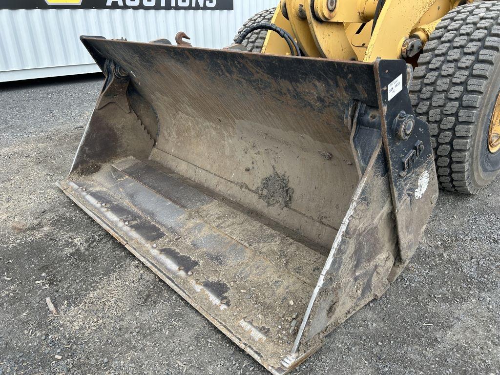 1998 John Deere 624H Wheel Loader