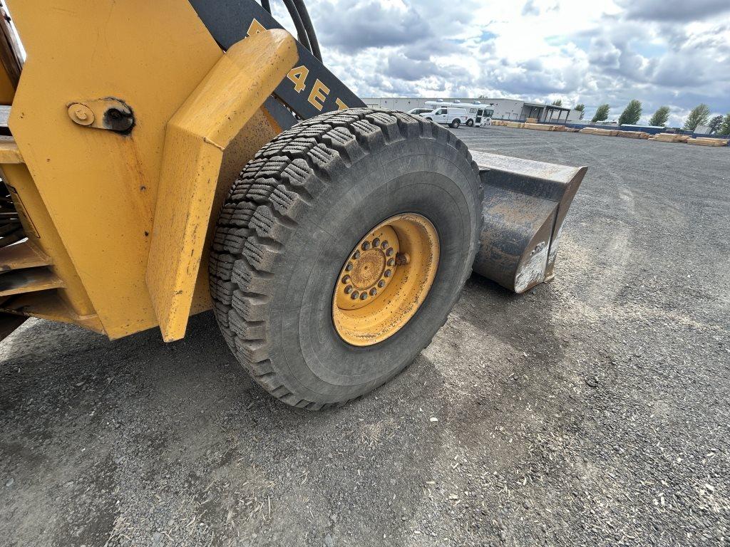 1992 John Deere 544E TC Integrated Tool Carrier