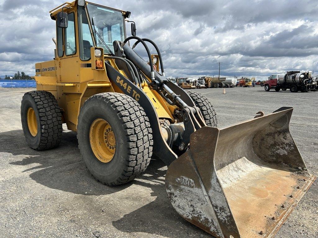 1992 John Deere 544E TC Integrated Tool Carrier