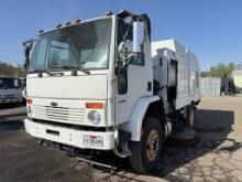 2005 Elgin Road Wizard Series W Sweeper Truck