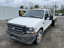 2004 Ford F350 XL SD Crew Cab Flatbed Truck