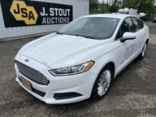 2014 Ford Fusion Hybrid Sedan