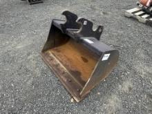 Kubota K7887 36" Muck Bucket