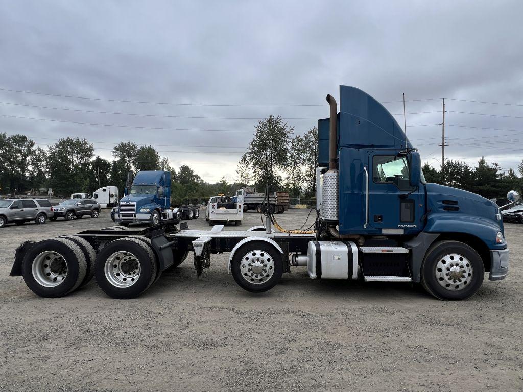 2013 Mack CXU613 Tri-Axle Truck Tractor