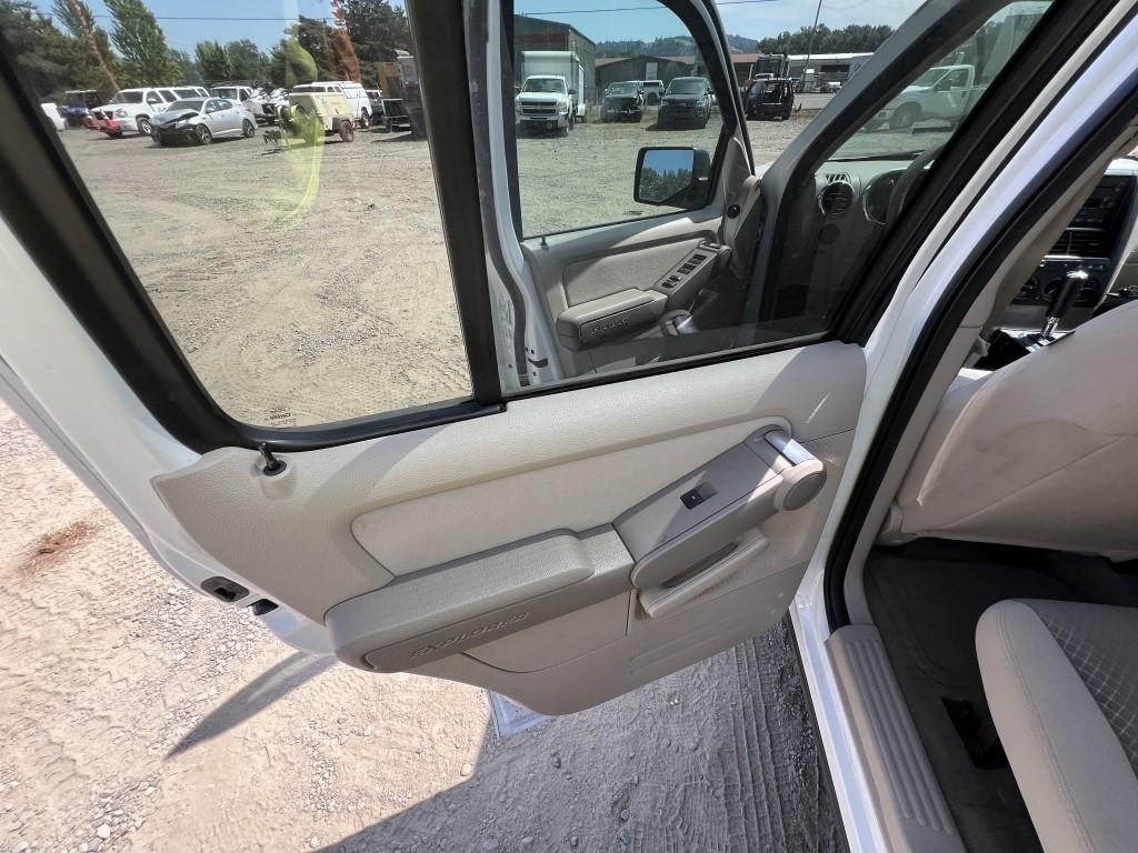 2006 Ford Explorer 4x4 SUV