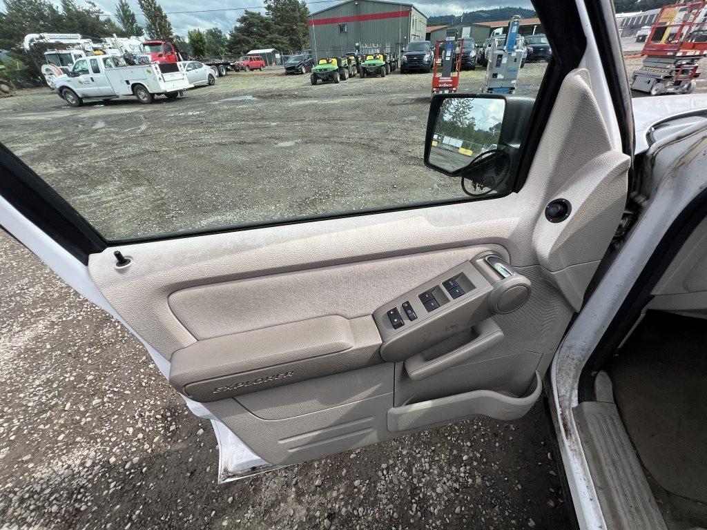 2006 Ford Explorer 4x4 SUV