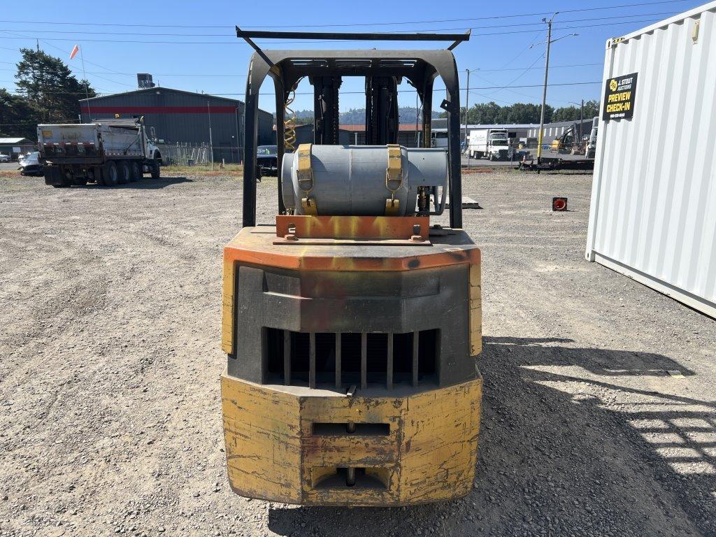 Caterpillar TC100D Forklift