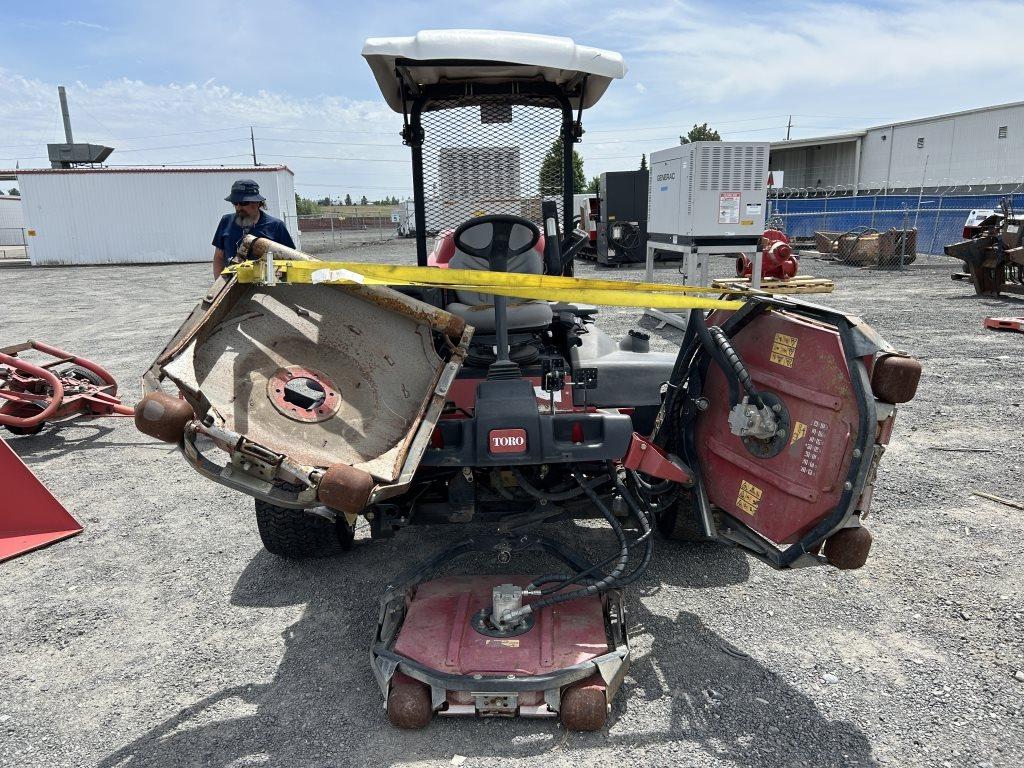 Toro Groundsmaster 4500-D Rotary Mower