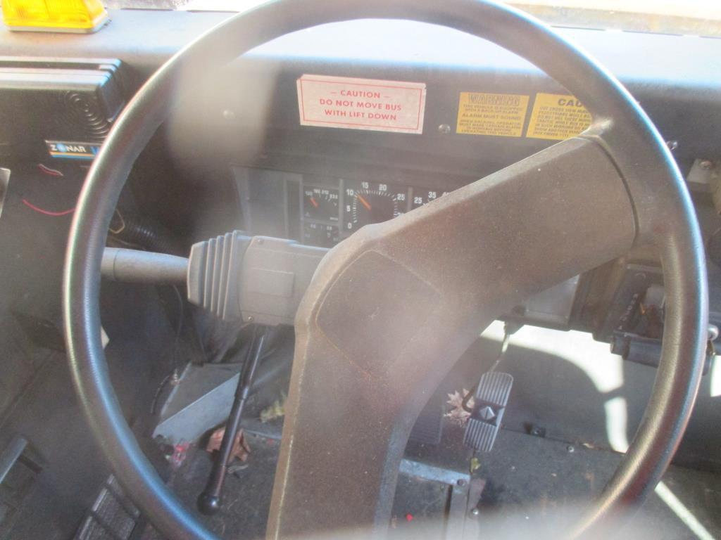 1997 Thomas Built School Bus, International T444