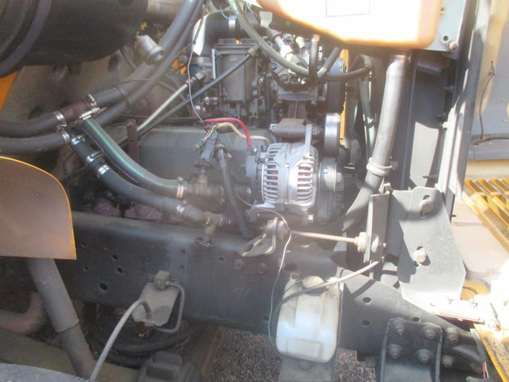 1997 Thomas Built School Bus, International T444