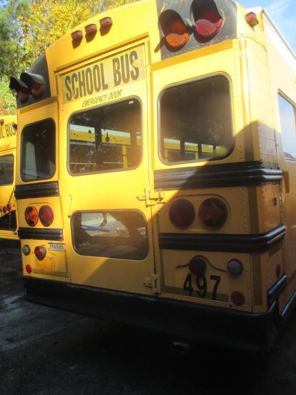 1997 Thomas Built School Bus, International T444