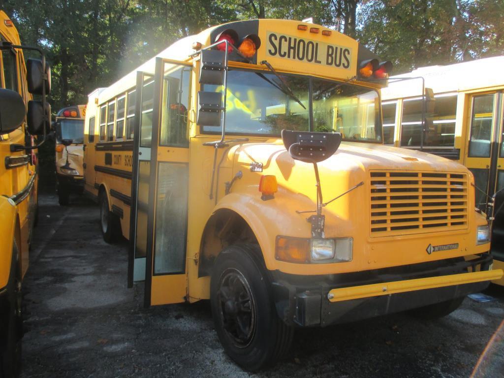 1997 Thomas Built School Bus, International T444